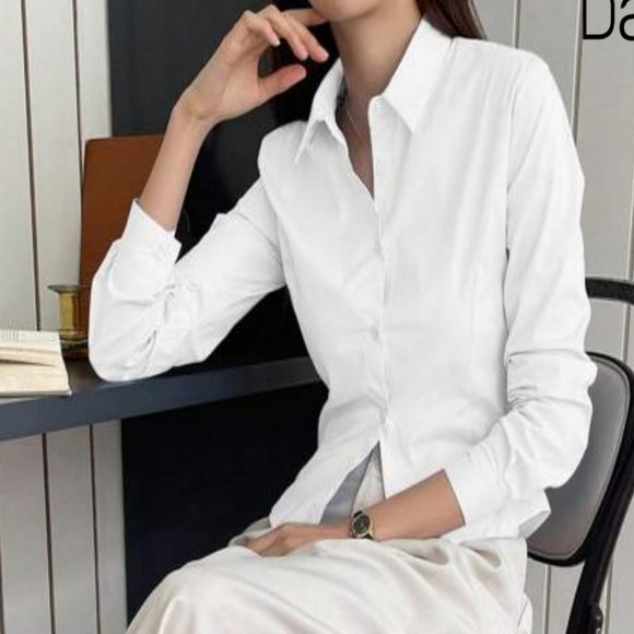 DAZY Solid Button Front Shirt - Womens - Size S - Picture 3 of 4